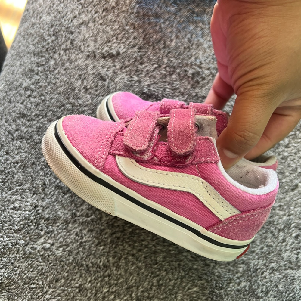 Toddler shoes